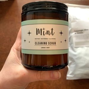 Mint Cleaning Scrub